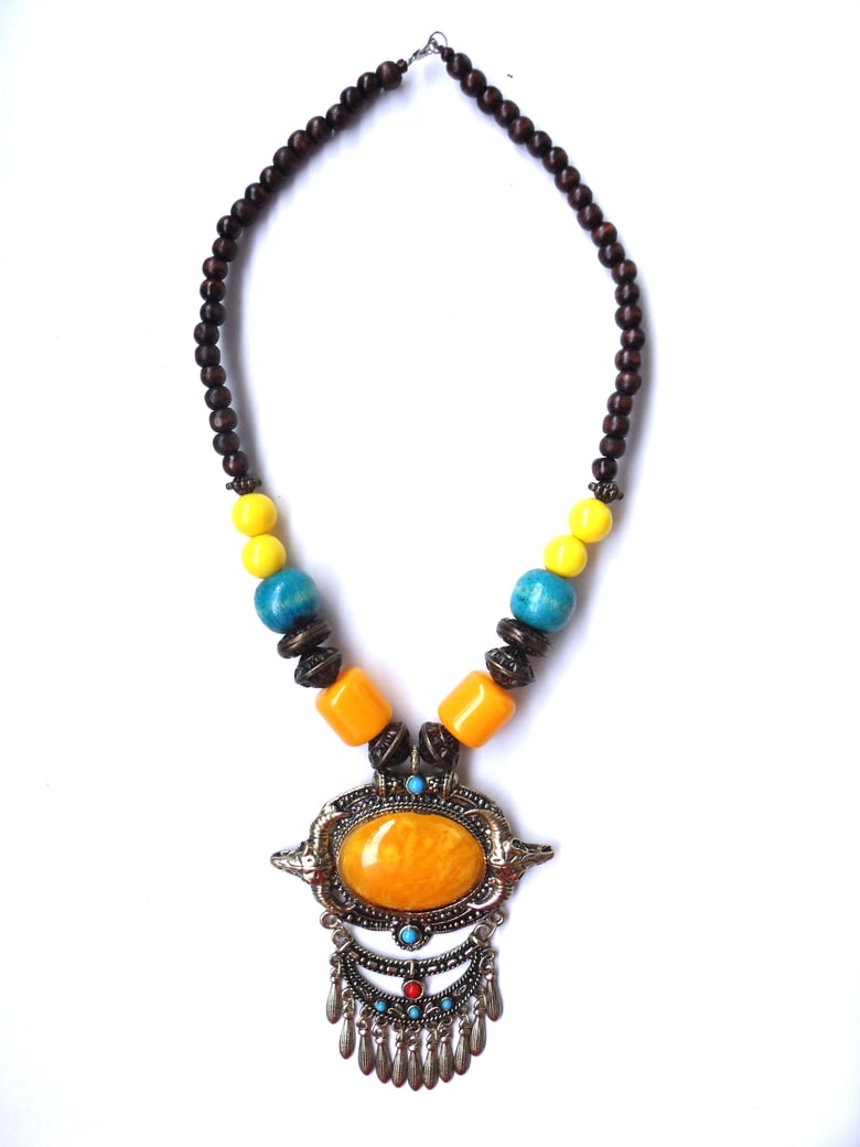 Image of Necklace with stones