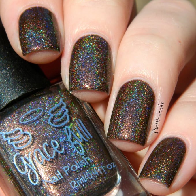Image of HHC Candied Pecans - chocolate brown linear holo