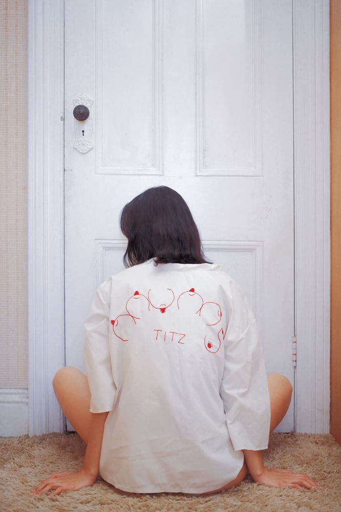 Image of Mums Titz relief shirts