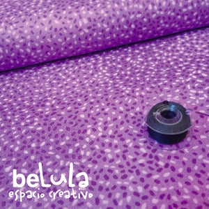 Image of Tela algodón patchwork: Puntitos lilas