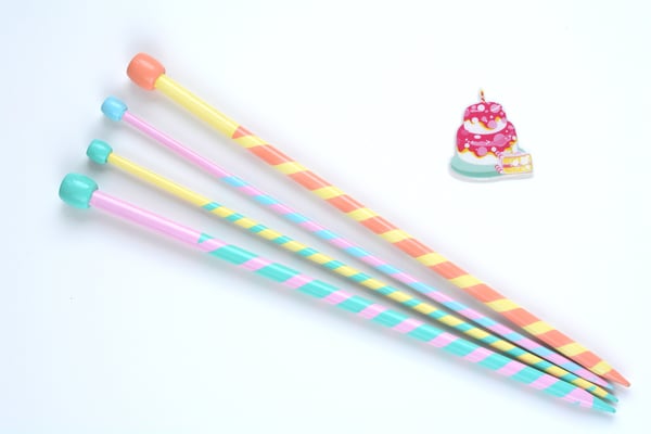Image of "Party" needles