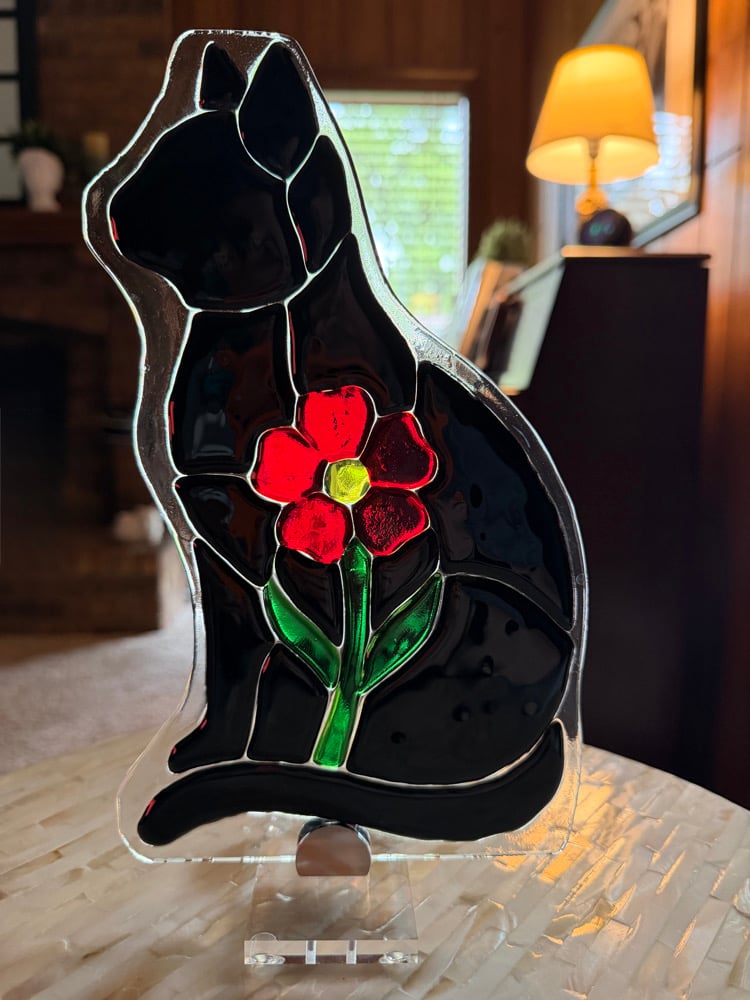Image of Handcrafted Fused Glass Black Cat & Red Flower Tabletop Decor