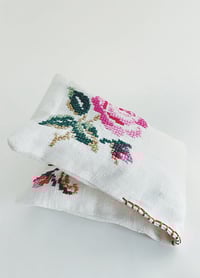 Image 5 of vintage cross stitch heatpack