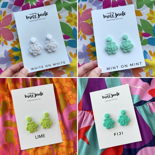 Image of Blooms (matching colour jump rings)