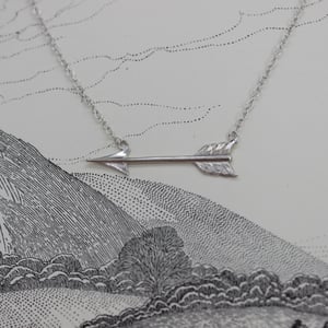 Image of *SALE* silver arrow necklace