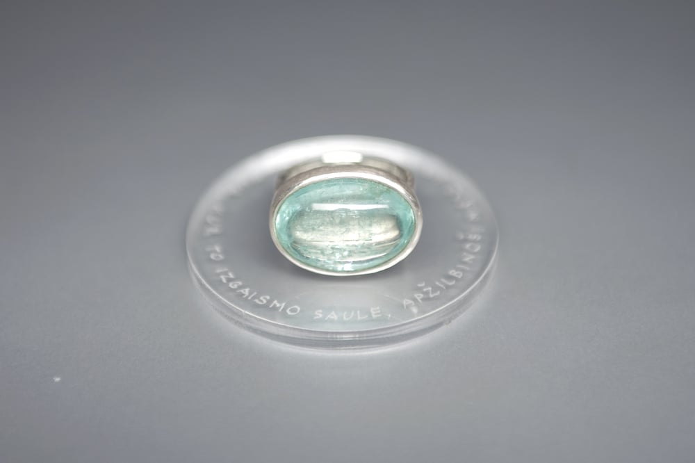 Image of "Sea is there.." silver ring with aquamarine · MARE, QUA A SOLE COLLUCET.. ·