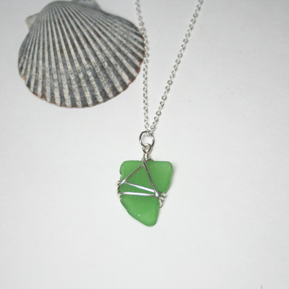 Image of Green Sea Glass//Necklace