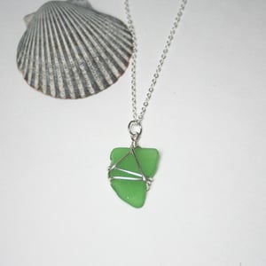 Image of Green Sea Glass//Necklace