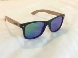 Image of Ilovedrift Sunglasses -  Green Mirror Lens