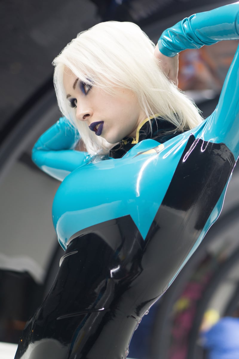 Latex on the Observation Deck Emily Åström