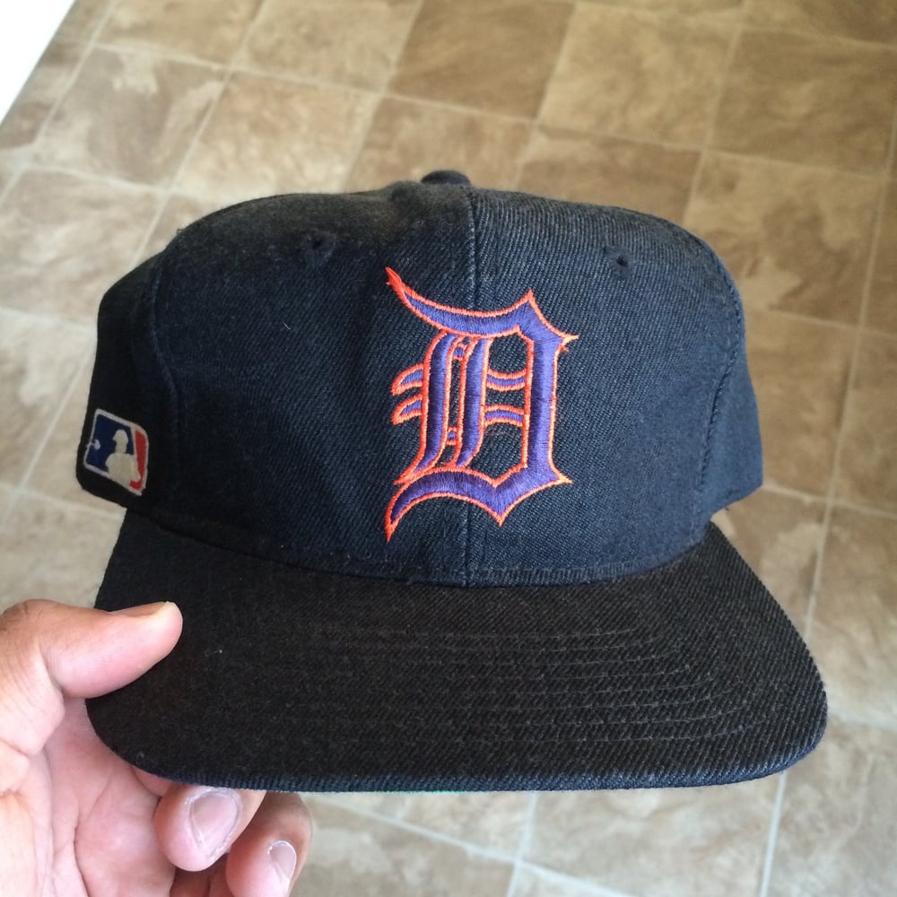 vintage sports specialties detroit tigers snapback hat