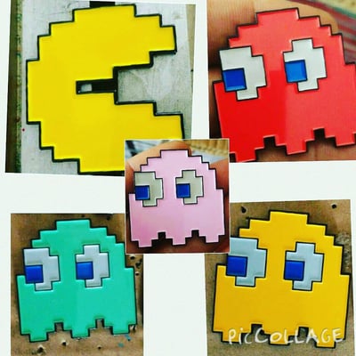 Image of Pac-Man & Ghosts 8 bit pins