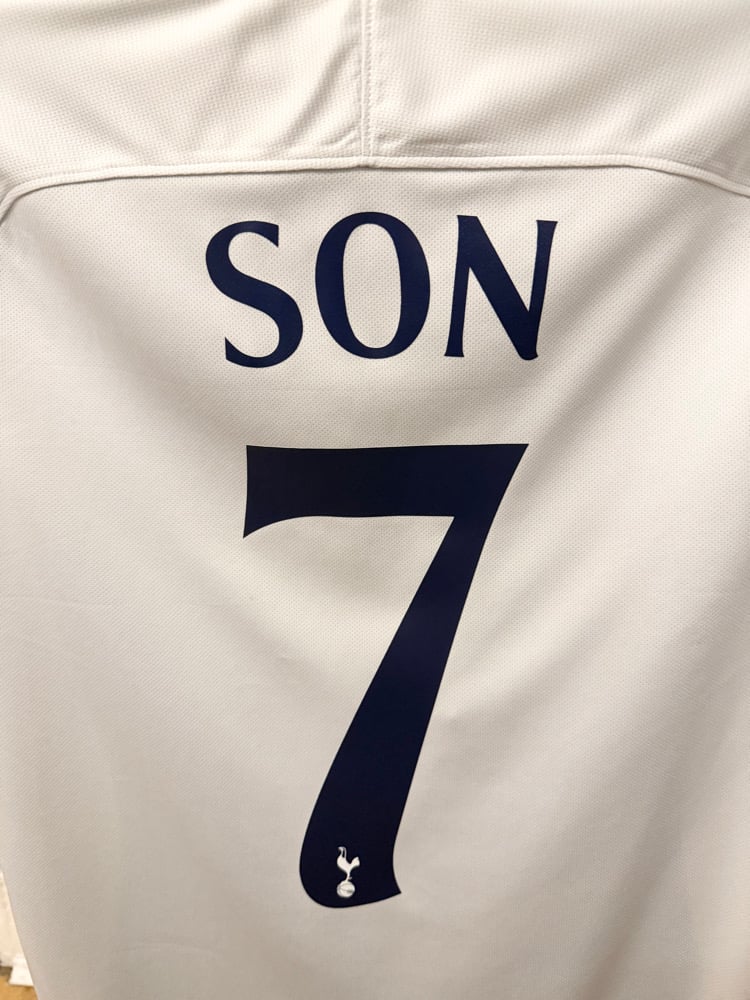 Image of Tottenham Hotspur “SON 7” 2017/18 Home Shirt + UCL patches  (L) 