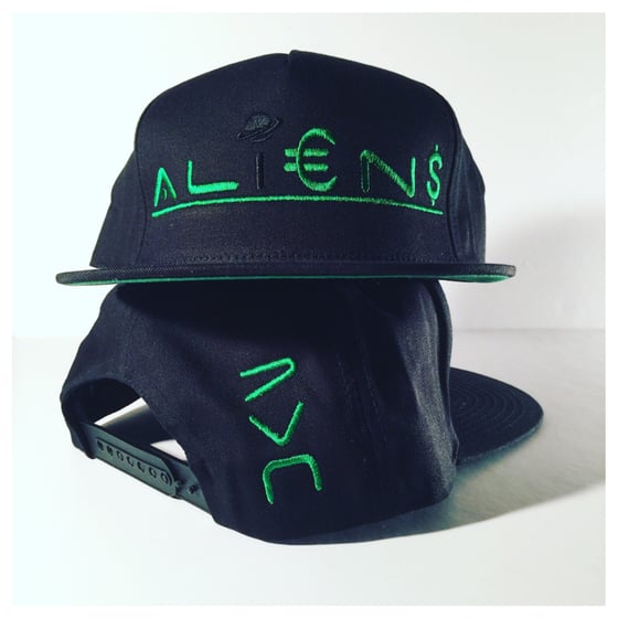 Image of "ALI€N$"