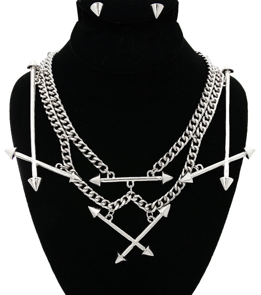 Image of Arrow Spike Necklace Set
