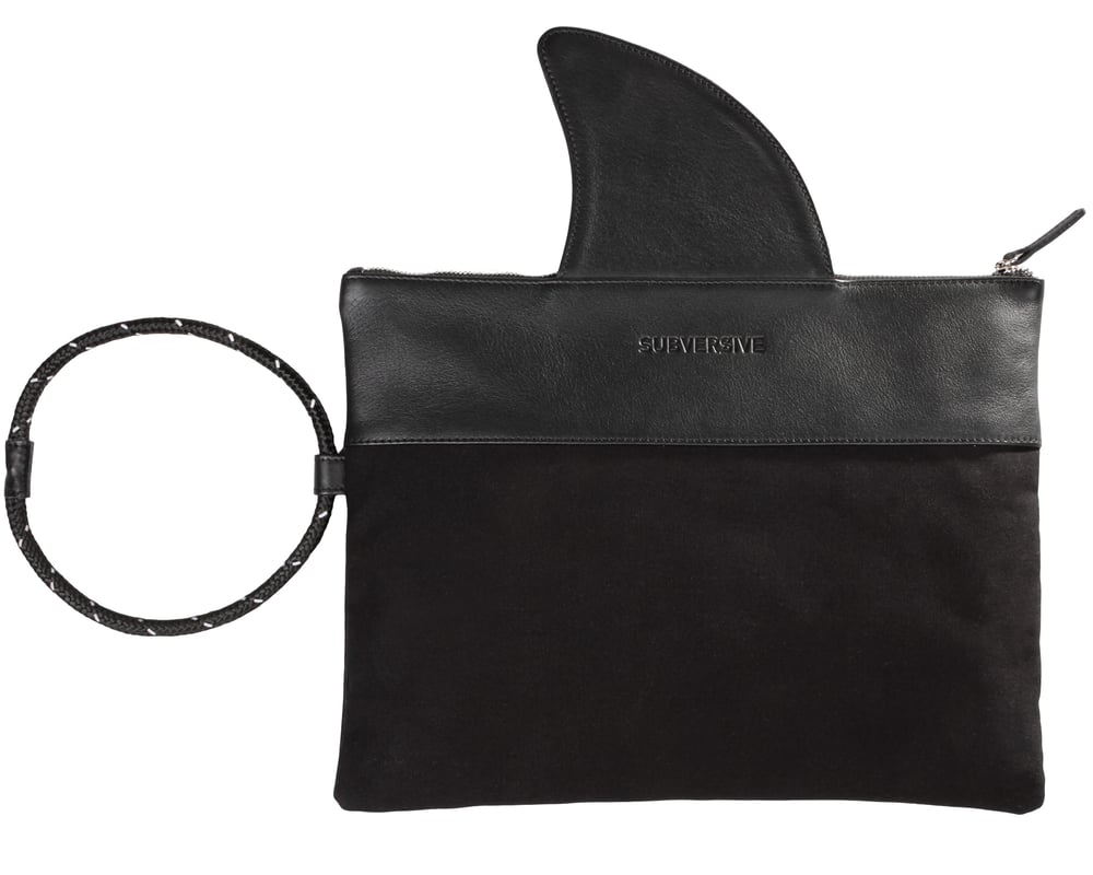 Image of SHARK CLUTCH