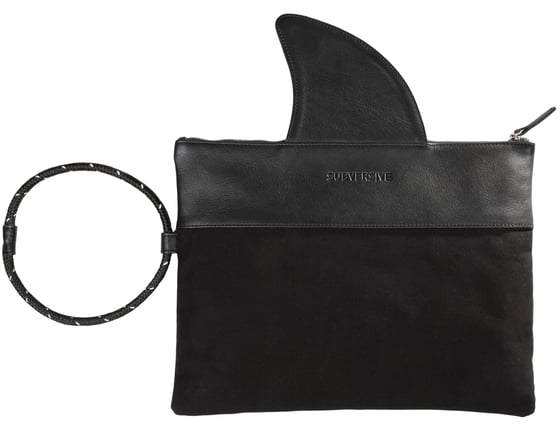 Image of SHARK CLUTCH