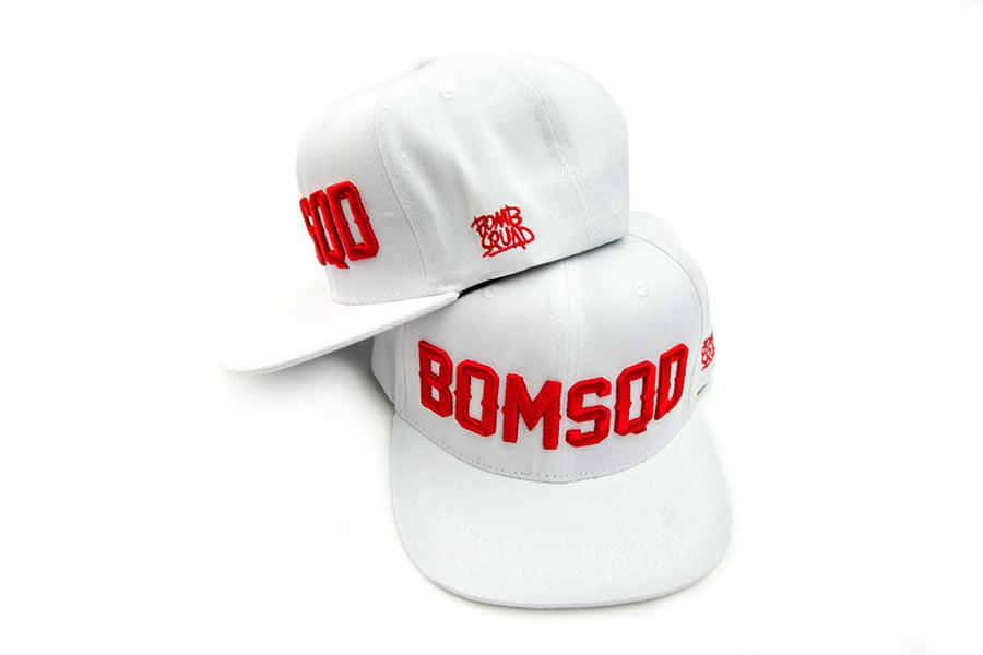 Image of BOMSQD Snapback - White & Red