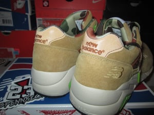 Image of New Balance 580 "Fingercroxx"