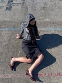 Image 2 of GWEN LONG-SLEEVE - Classic Stripe