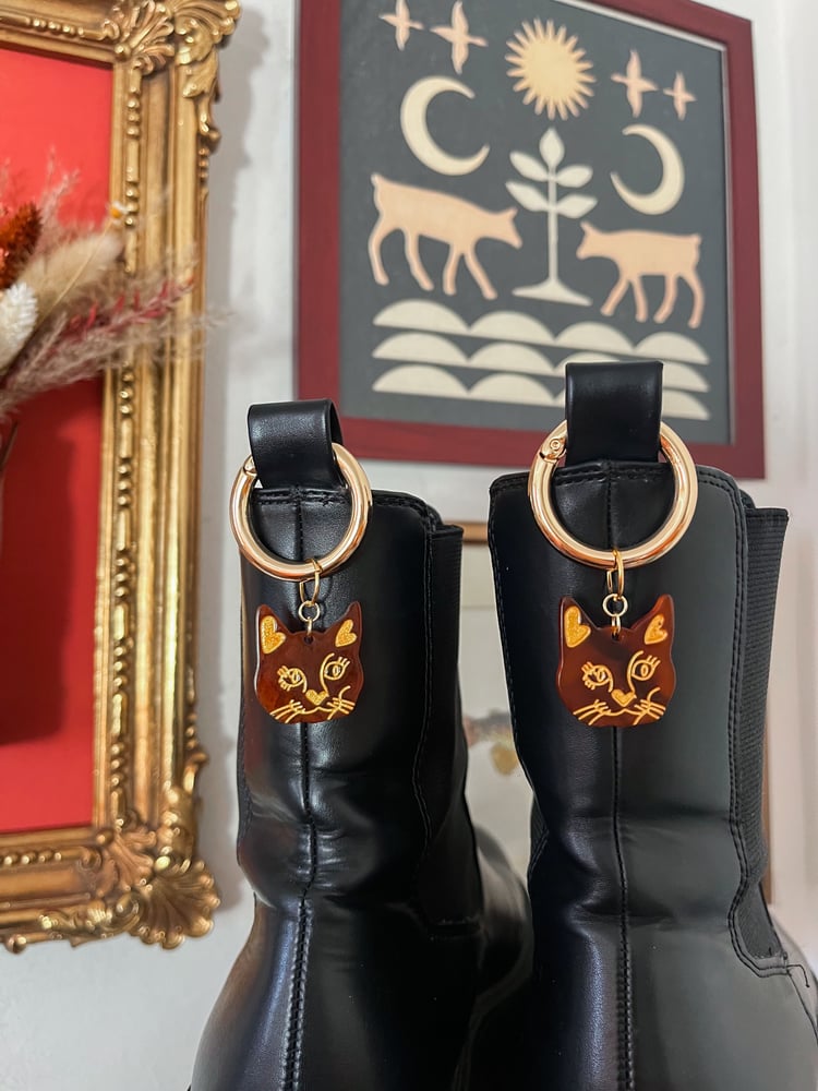 Image of cat boot charms