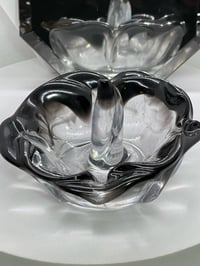 Image 14 of Handcrafted Resin Flower Ring Holder