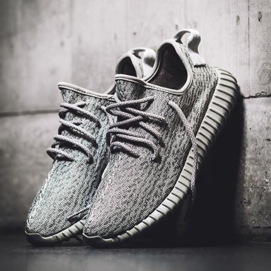 Image of Pre order Yezzy 350 boost moonrock