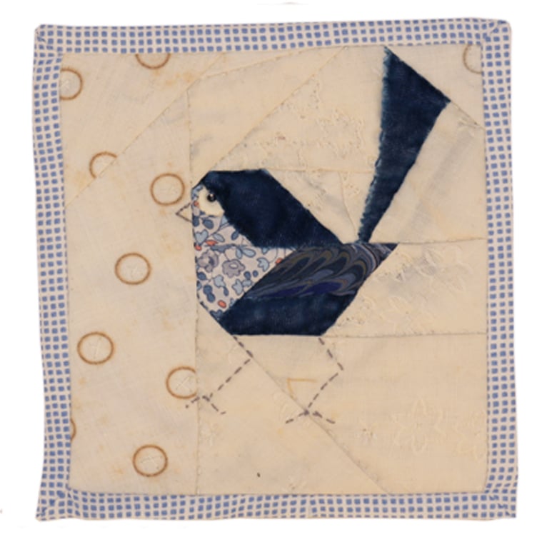 Image of Quilted Bird Wall Hanging - 2