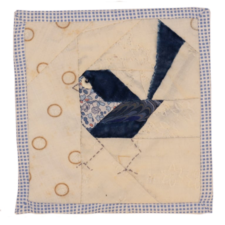 Quilted Bird Wall Hanging 2 / Hedgerow General