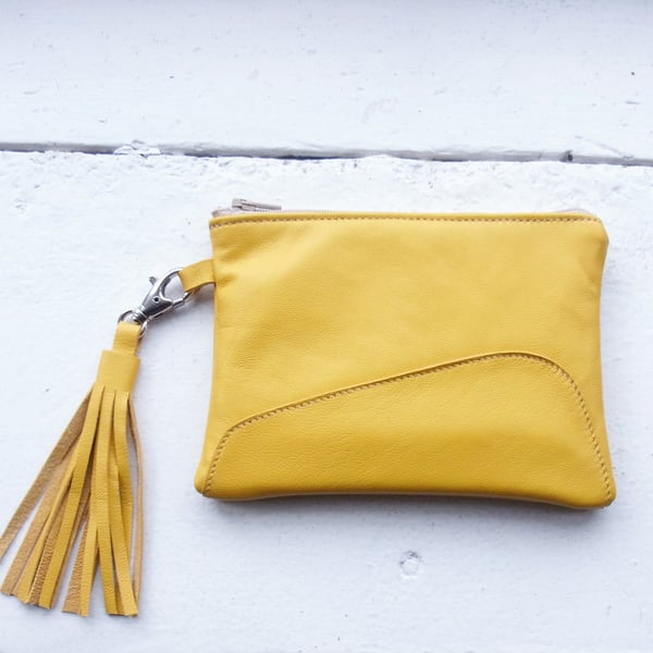 Image of Evening Ally Pally Purse, yellow