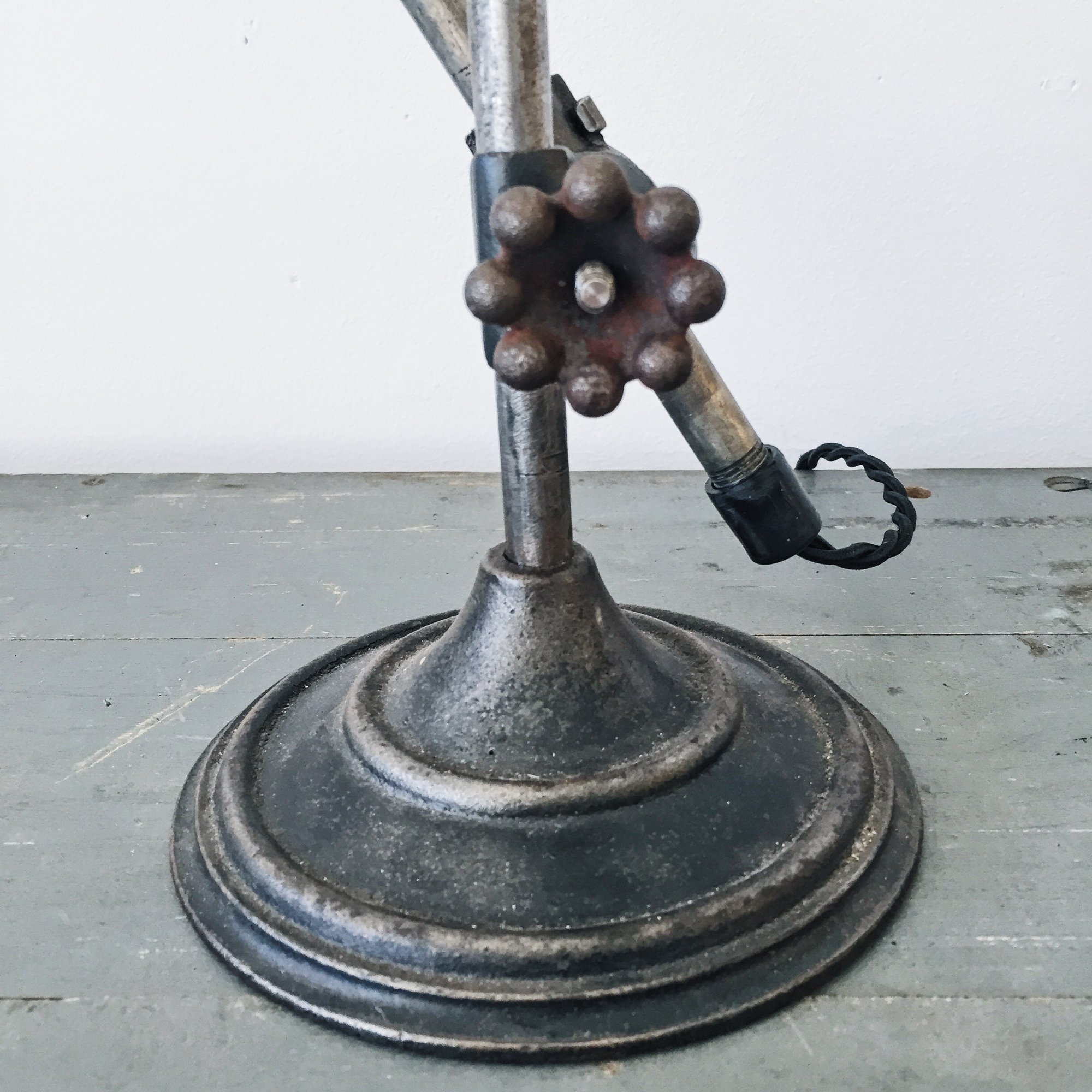 Hands of Industry — Antique OC White Desk Lamp