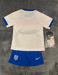 Image 1 of England ladies kit 1