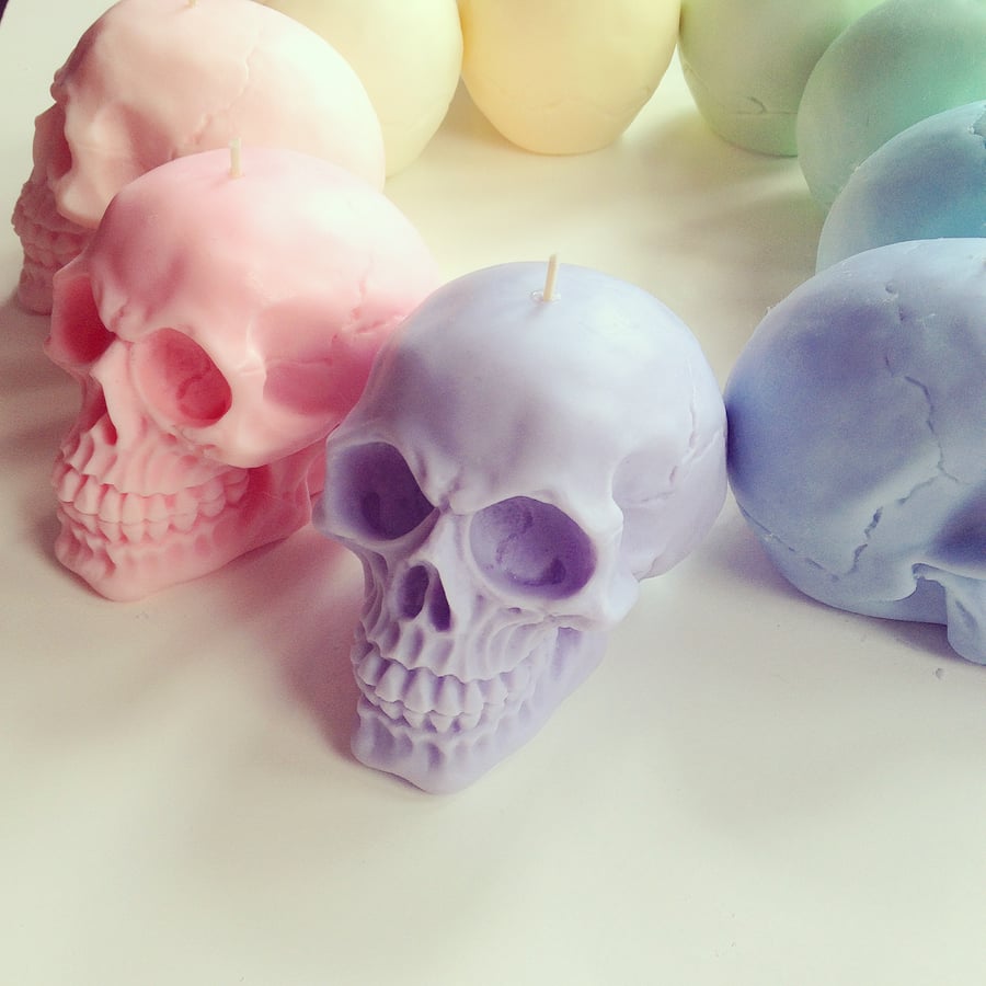 Image of Limited Edition Skull Candle - Xmas Scents