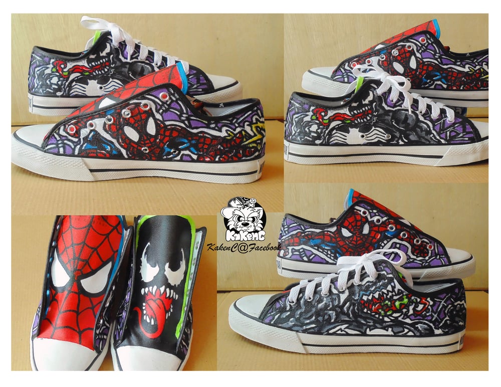 Image of SpiderMan VS Venom_hand-painted shoes.