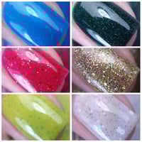 Image 4 of Holiday Glitz & Shine Collection