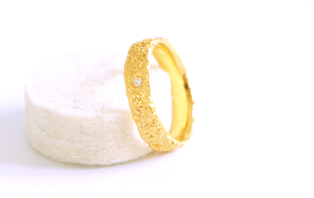 Image of Sur le sable, ring in gold 18k with diamond