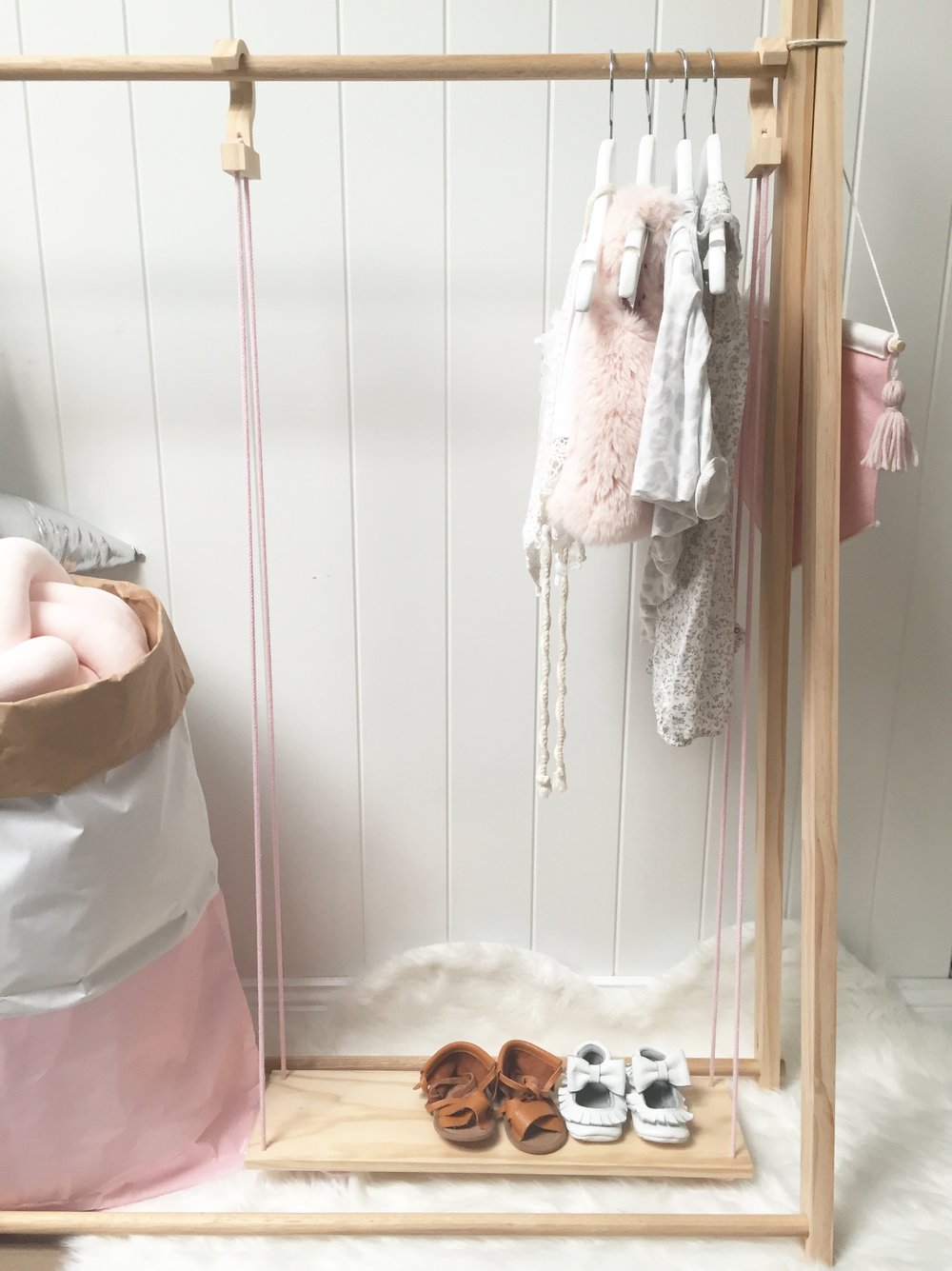 KIDS KULTURE Small Floating shoe shelf 50cm x 14cm