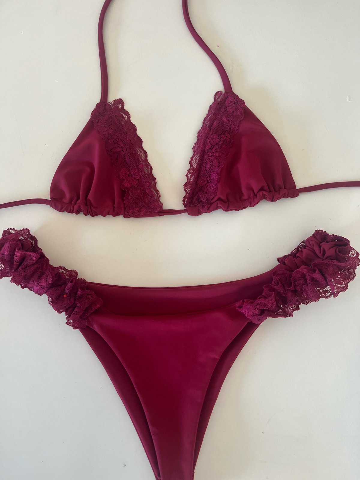 Image of Ruffle lace bikini in red 
