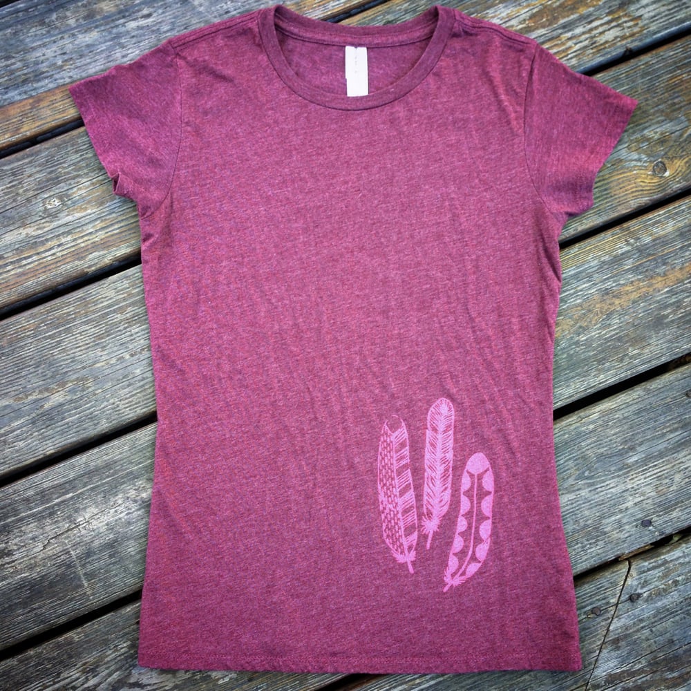Image of *Feathers- women's organic blend tee