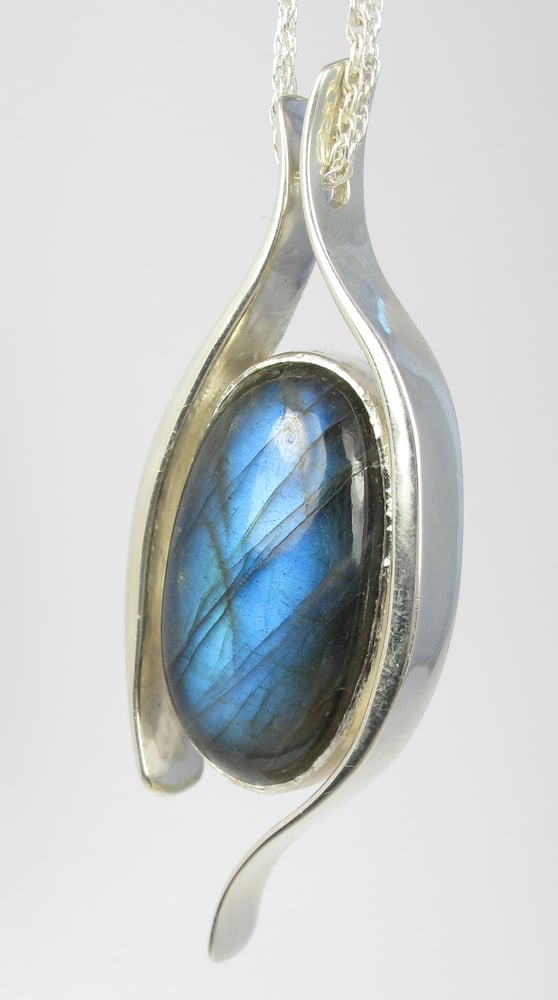 Image of Labradorite Pendent