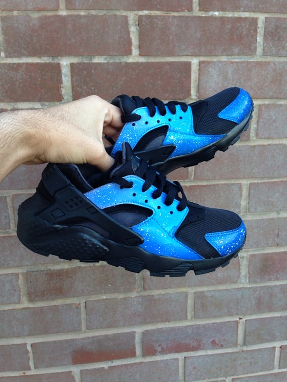 Image of Nike 'Galaxy Huaraches'