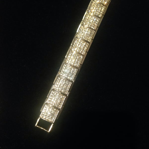 Image of Thick gold bling bracelet