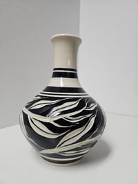 Image 2 of Vase 6 - Black leaves