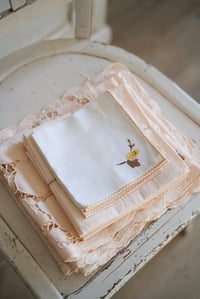 Image 2 of Lot de 4 petites serviettes appliqués brodés