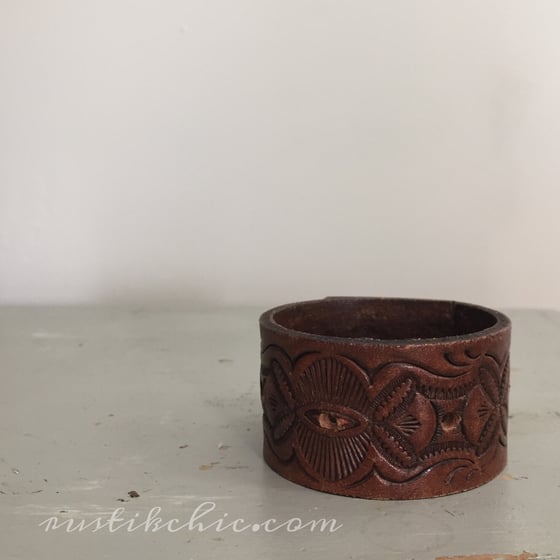 Image of Embossed Vintage Leather Cuff