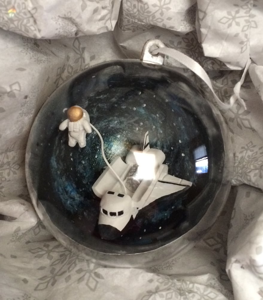 Image of Space shuttle w/ Astronaut Ornament