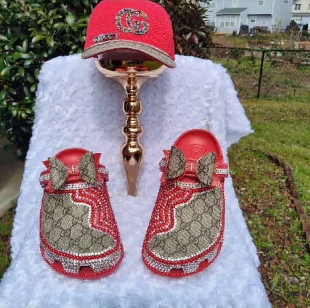 Image of Size 8 Red Crocs with Hat