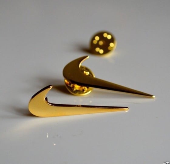 Image of Nike Swoosh Pin Set (2 Pins)