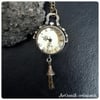 Montre sautoir boule