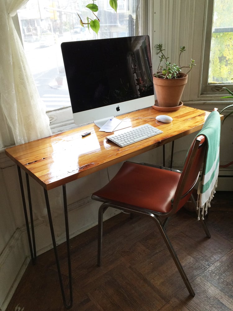 Image of HAIRPIN LEG TABLE
